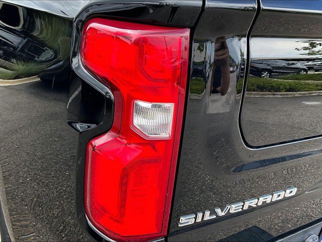 Used 2021 Chevrolet Silverado 1500 High Country AWD/4WD image 29