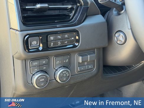 New 2026 GMC Yukon AT4 image 14