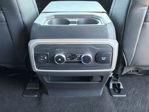 Used 2023 Ford Expedition Max XLT image 25