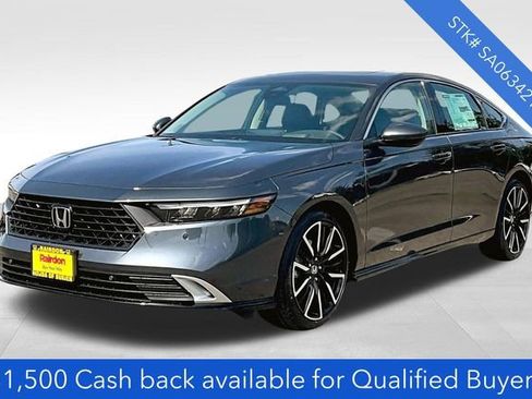 New 2025 Honda Accord Touring image 2