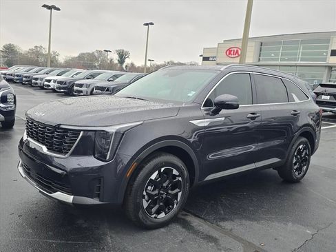 New 2026 Kia Sorento S image 7