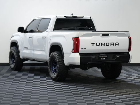 Used 2024 Toyota Tundra Limited image 8