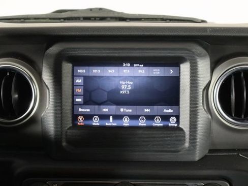 Used 2019 Jeep Wrangler Rubicon w/ LED Lighting Group AWD/4WD image 24