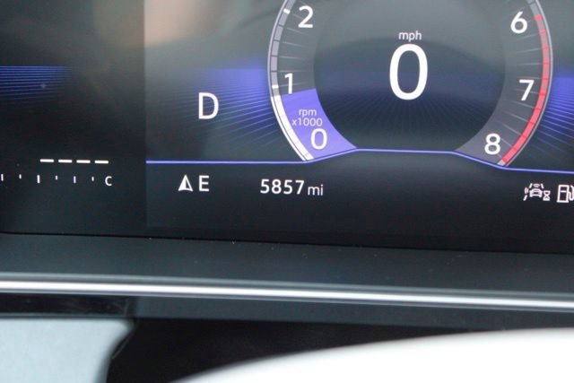 Used 2026 Volkswagen Jetta SE FWD image 29
