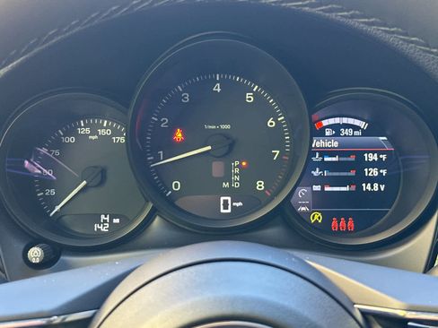 New 2026 Porsche Macan image 28