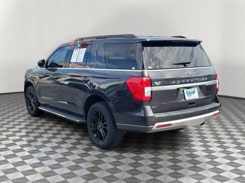 Certified 2023 Ford Expedition XLT RWD image 4