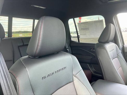 New 2026 Honda Ridgeline Black Edition image 24
