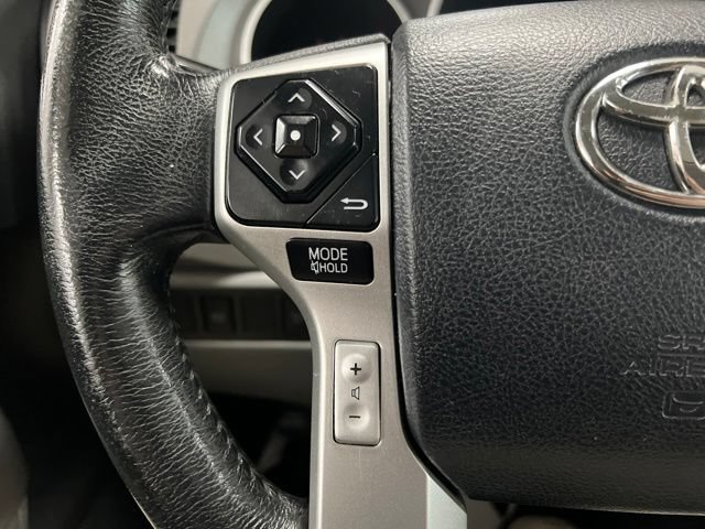 Used 2014 Toyota Sequoia SR5 w/ Premium Package AWD/4WD image 20