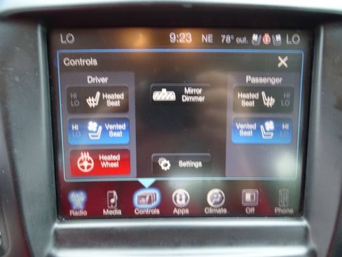 Used 2016 Chrysler 200 C w/ Premium Group FWD image 23