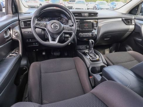 Used 2020 Nissan Rogue Sport S FWD image 16