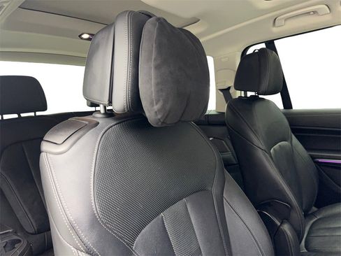 Used 2021 BMW X7 xDrive40i w/ Premium Package image 45