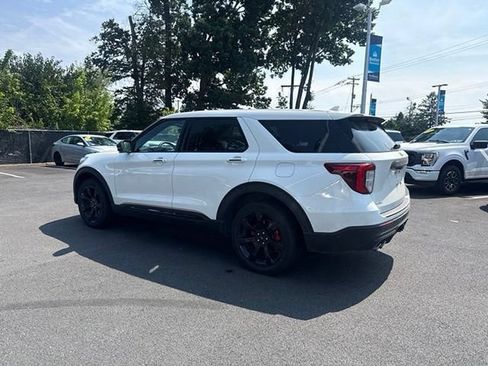 Used 2022 Ford Explorer ST w/ Equipment Group 401A AWD/4WD image 7