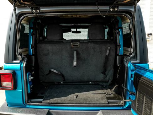 Used 2019 Jeep Wrangler Sport AWD/4WD image 49