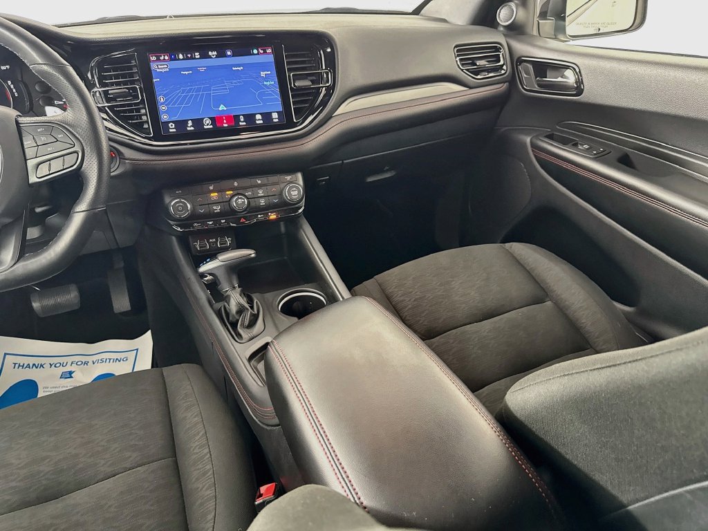 Used 2025 Dodge Durango GT RWD image 28