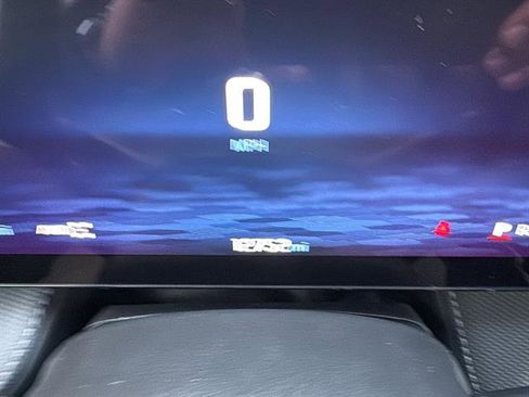 Used 2025 Chevrolet Equinox LT image 18