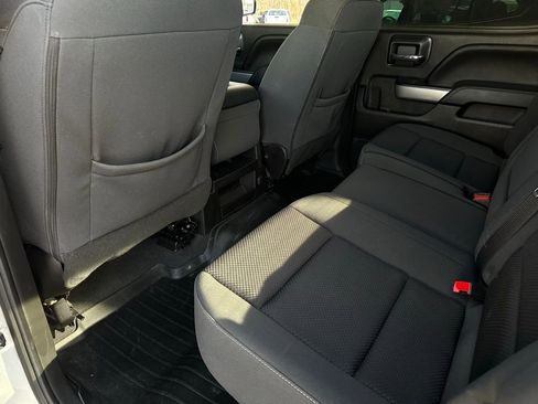 Used 2018 Chevrolet Silverado 1500 LT w/ Texas Edition image 15