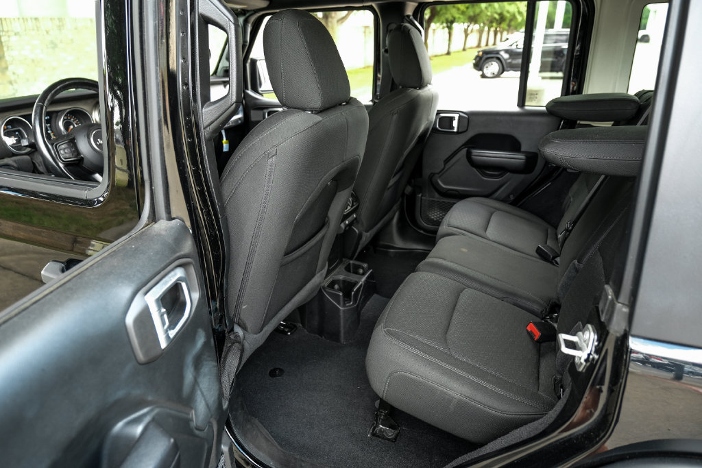 Used 2021 Jeep Wrangler Unlimited Sport AWD/4WD image 49