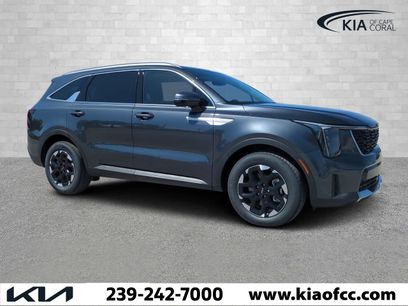 New 2024 Kia Sorento S w/ Panoramic Sunroof Package