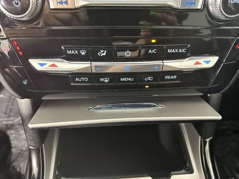 Used 2023 Ford Explorer ST-Line AWD/4WD image 10