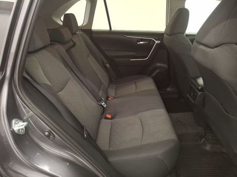 Used 2021 Toyota RAV4 XLE w/ Convenience Package image 51