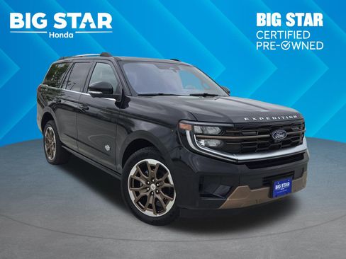 Used 2025 Ford Expedition King Ranch AWD/4WD image 1