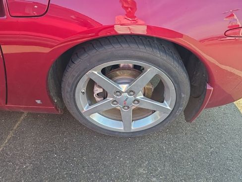 Used 2006 Chevrolet Corvette Coupe w/ Preferred Equipment Group image 6