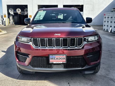New 2026 Jeep Grand Cherokee Laredo X RWD image 7