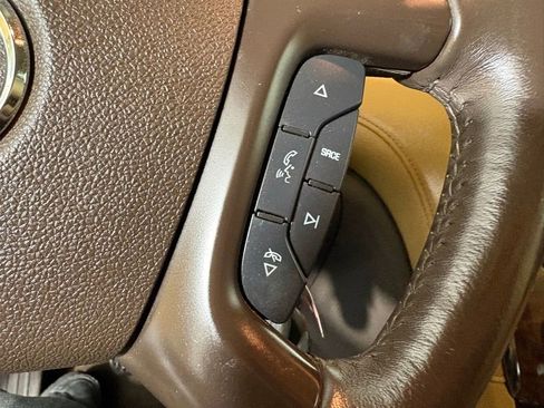 Used 2017 Buick Enclave Leather w/ Trailering Package image 25