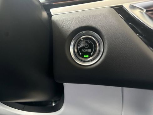 Certified 2025 Cadillac Lyriq Luxury image 17