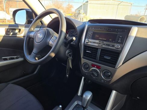 Used 2010 Subaru Forester 2.5X image 7