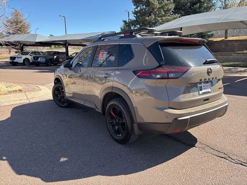 Used 2025 Nissan Rogue SV image 7