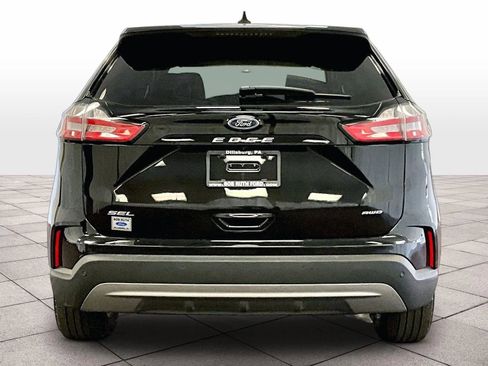 Used 2023 Ford Edge SEL w/ Convenience Package image 4