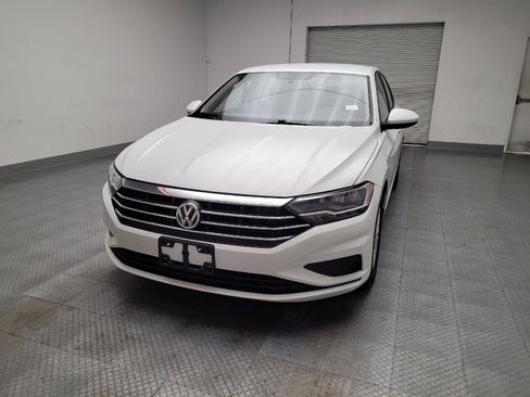 Used 2019 Volkswagen Jetta R-Line image 15
