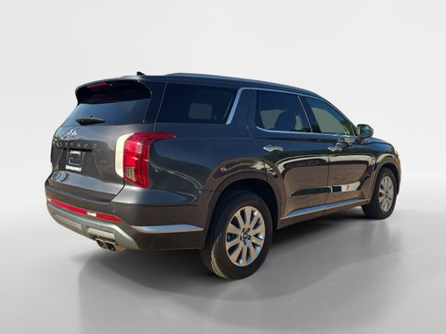 Used 2025 Hyundai Palisade SEL FWD image 3