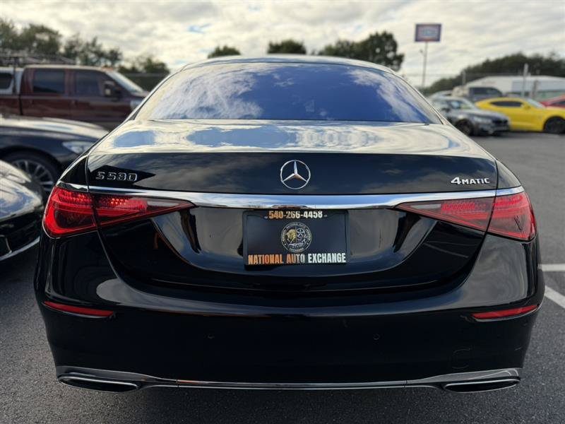 Used 2022 Mercedes-Benz S 580 4MATIC Sedan w/ Rear Seat Package image 7