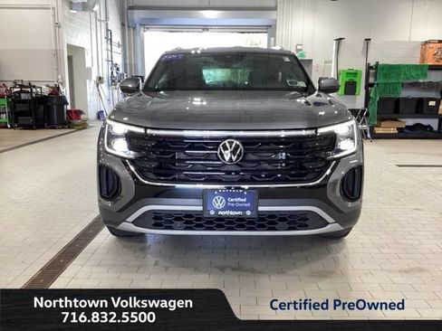 Certified 2024 Volkswagen Atlas Cross Sport SE AWD/4WD image 4