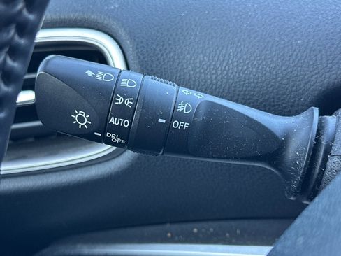 Used 2022 Toyota Prius Prime Limited image 35