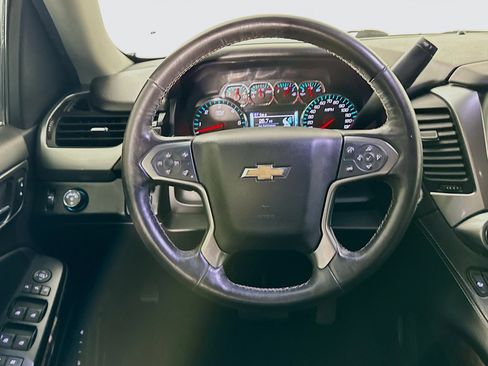 Used 2016 Chevrolet Suburban LT w/ LT Signature Package image 18