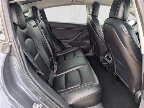 Used 2020 Tesla Model 3 Long Range image 20