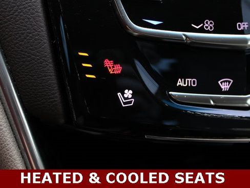 Used 2016 Cadillac XTS Luxury image 14