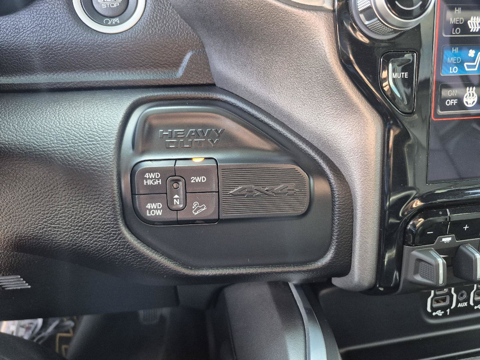 Used 2021 RAM 2500 Laramie w/ Night Edition AWD/4WD image 6