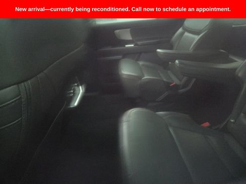 Used 2025 Ford Expedition Active AWD/4WD image 11