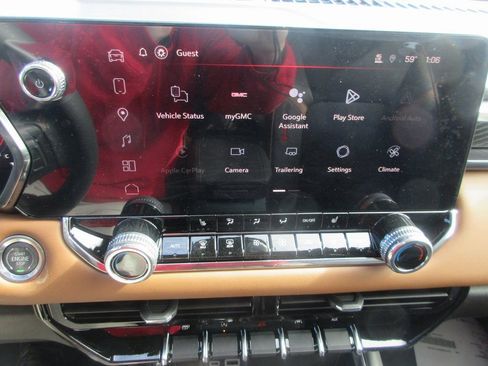 New 2026 GMC Canyon AT4 w/ Nightfall Essentials Package AWD/4WD image 17