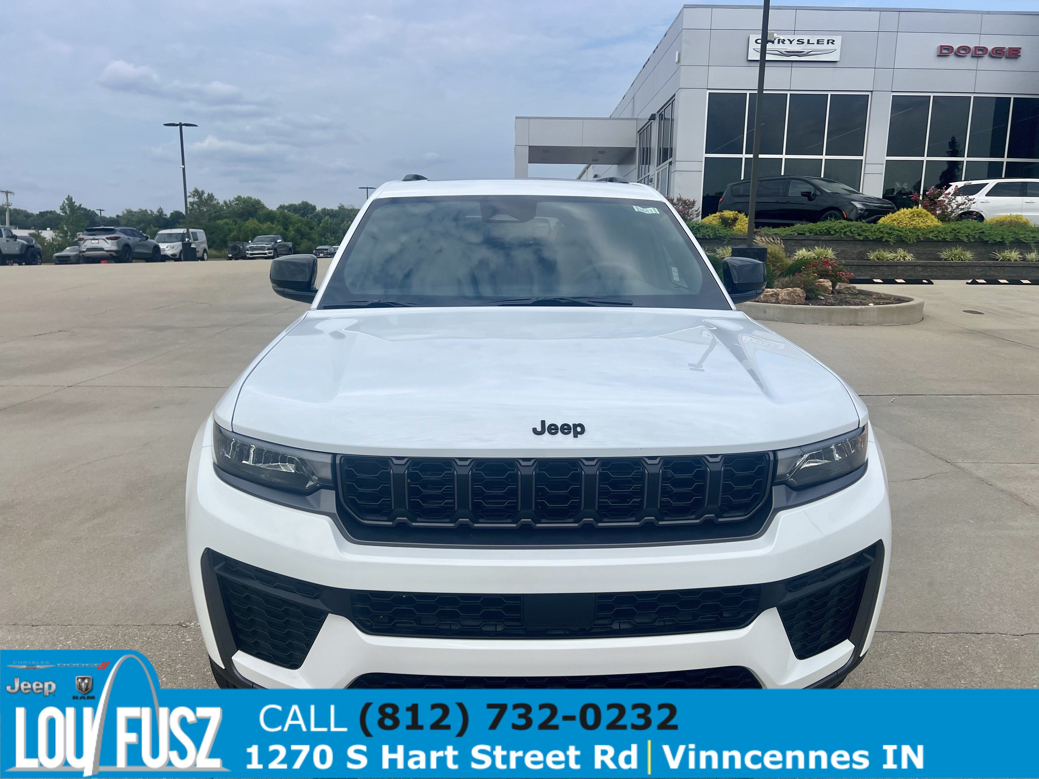New 2026 Jeep Grand Cherokee L 4WD image 2
