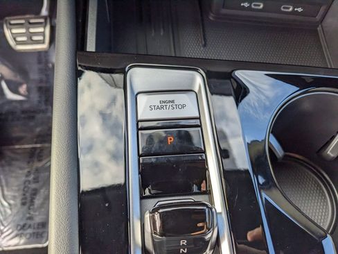 New 2026 Volkswagen Atlas Cross Sport SEL Premium R-Line image 26