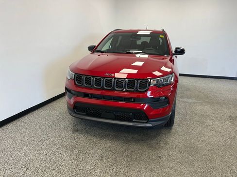 New 2026 Jeep Compass Latitude w/ Quick Order Package 29K image 3
