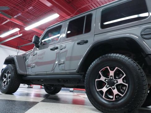 Used 2021 Jeep Wrangler Unlimited Rubicon image 36