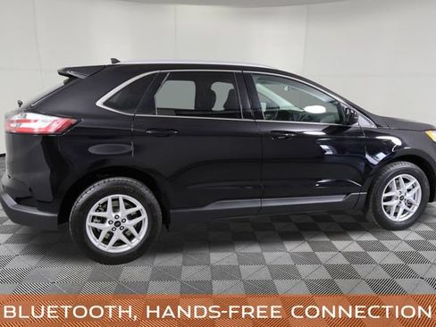 Used 2024 Ford Edge SEL w/ Convenience Package AWD/4WD image 5