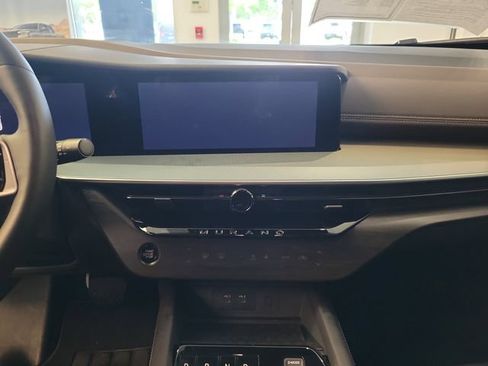 Used 2025 Nissan Murano Platinum w/ Cargo Package AWD/4WD image 26