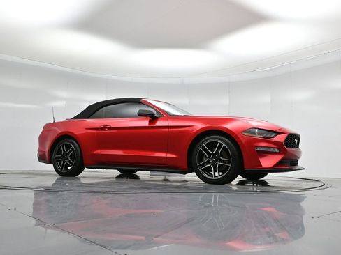 Certified 2018 Ford Mustang Premium image 4